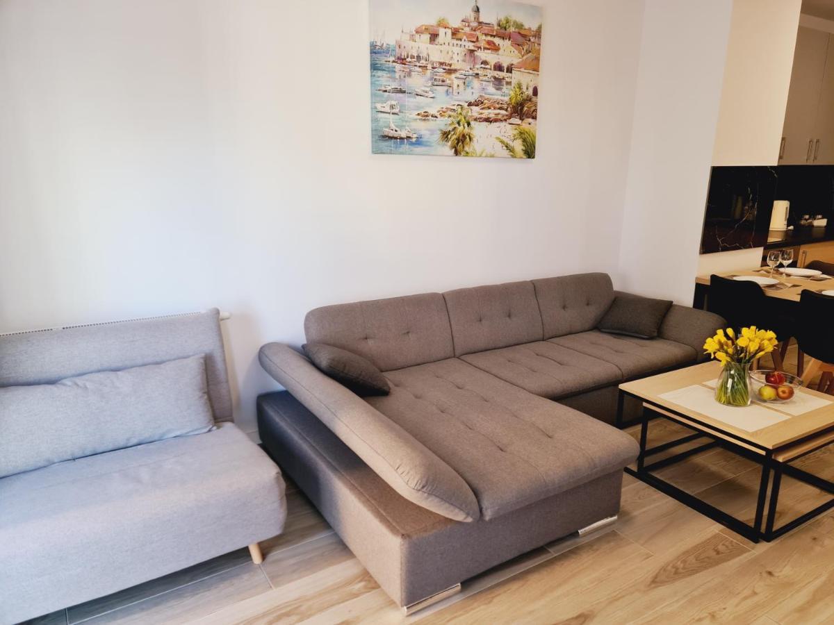 5D Apartamenty Fredry 2/36 كولوبرزيغ المظهر الخارجي الصورة